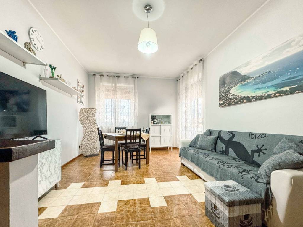 appartamento in vendita a Bellinzago Novarese