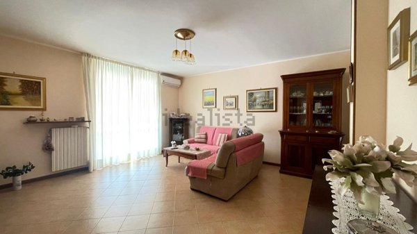 appartamento in vendita a Bellinzago Novarese