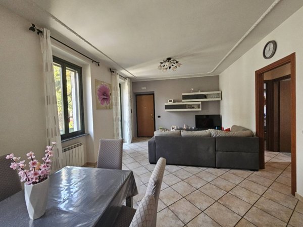 appartamento in vendita a Bellinzago Novarese