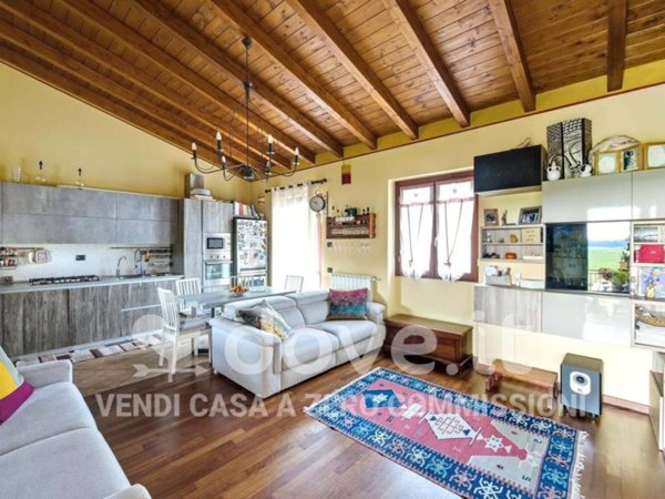 appartamento in vendita a Bellinzago Novarese