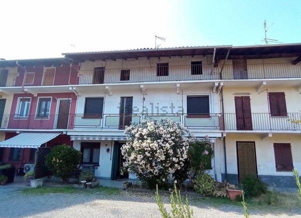 appartamento in vendita a Bellinzago Novarese