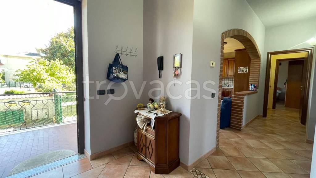 appartamento in vendita a Bellinzago Novarese