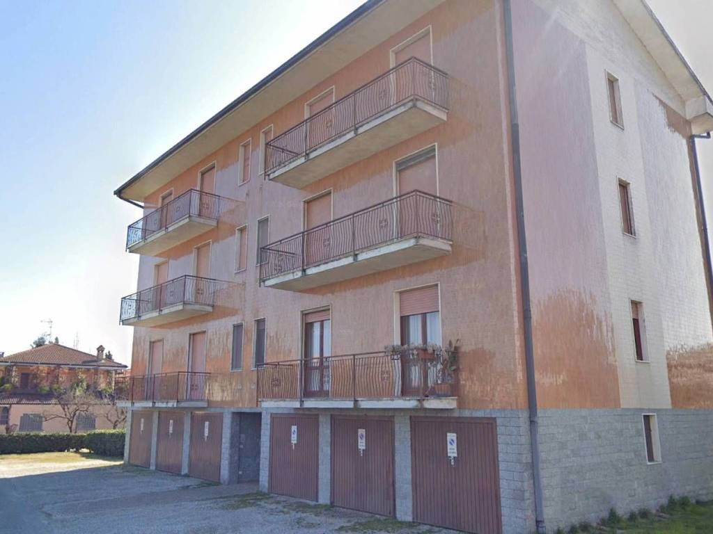 appartamento in vendita a Bellinzago Novarese