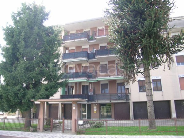 appartamento in vendita a Bellinzago Novarese