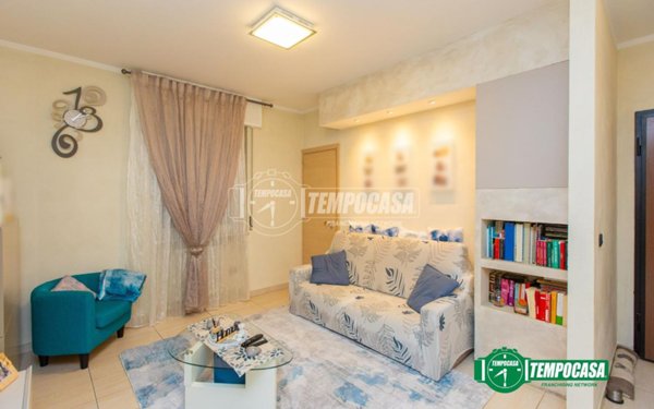 appartamento in vendita a Bellinzago Novarese