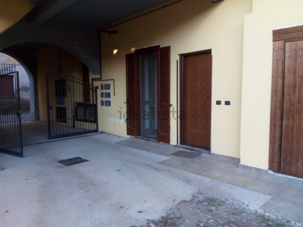 appartamento in vendita a Bellinzago Novarese
