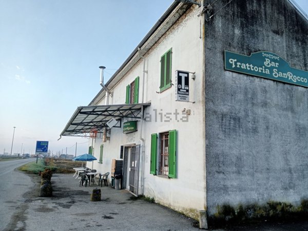 quadrivano in vendita a Bellinzago Novarese