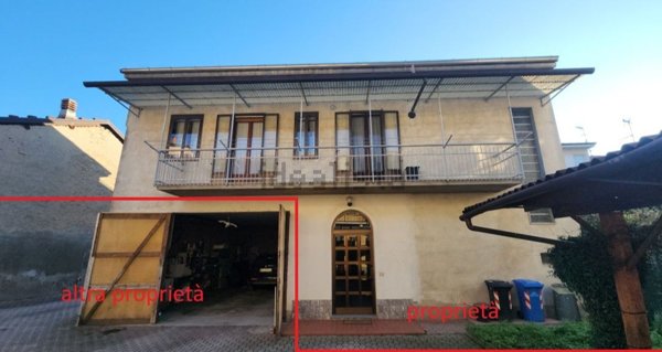 casa indipendente in vendita a Bellinzago Novarese