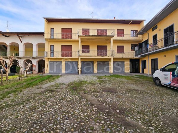 appartamento in vendita a Bellinzago Novarese