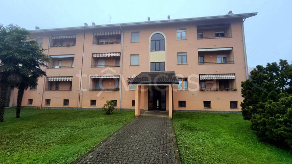 appartamento in vendita a Bellinzago Novarese