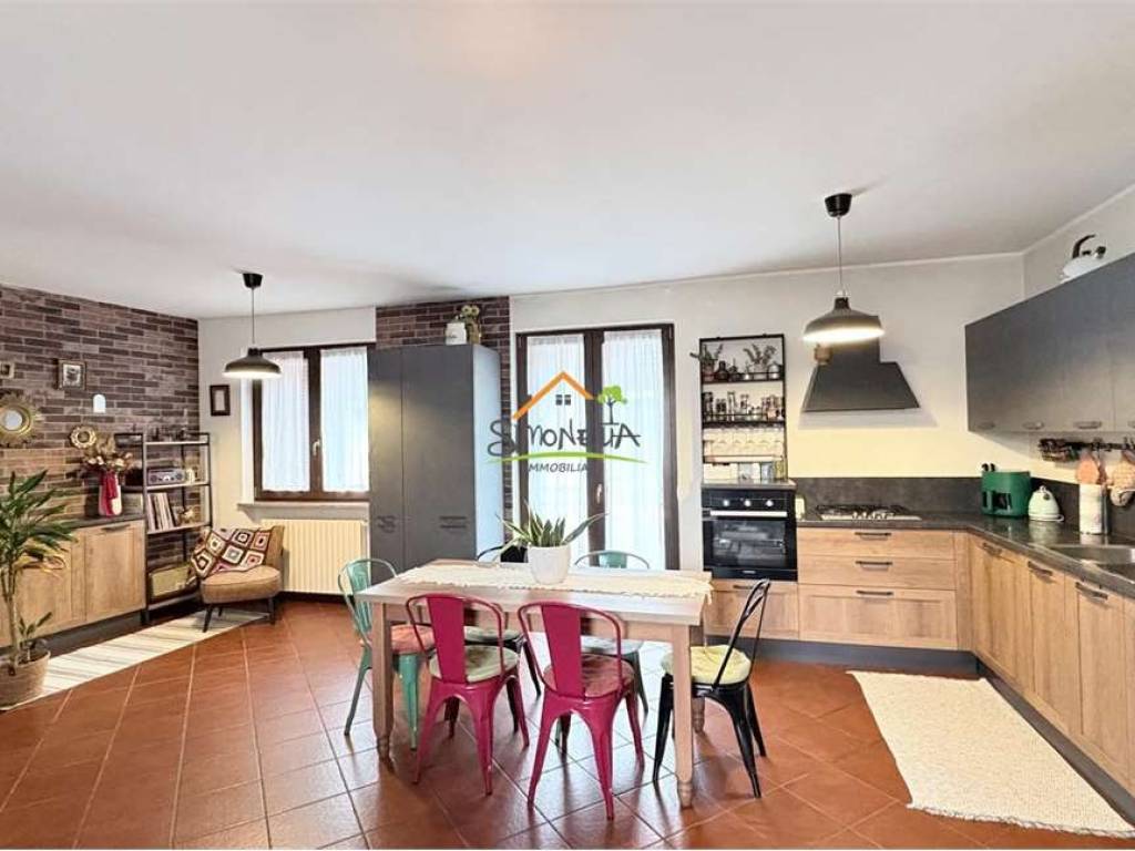 appartamento in vendita a Bellinzago Novarese