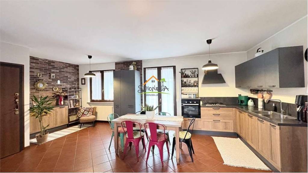 appartamento in vendita a Bellinzago Novarese