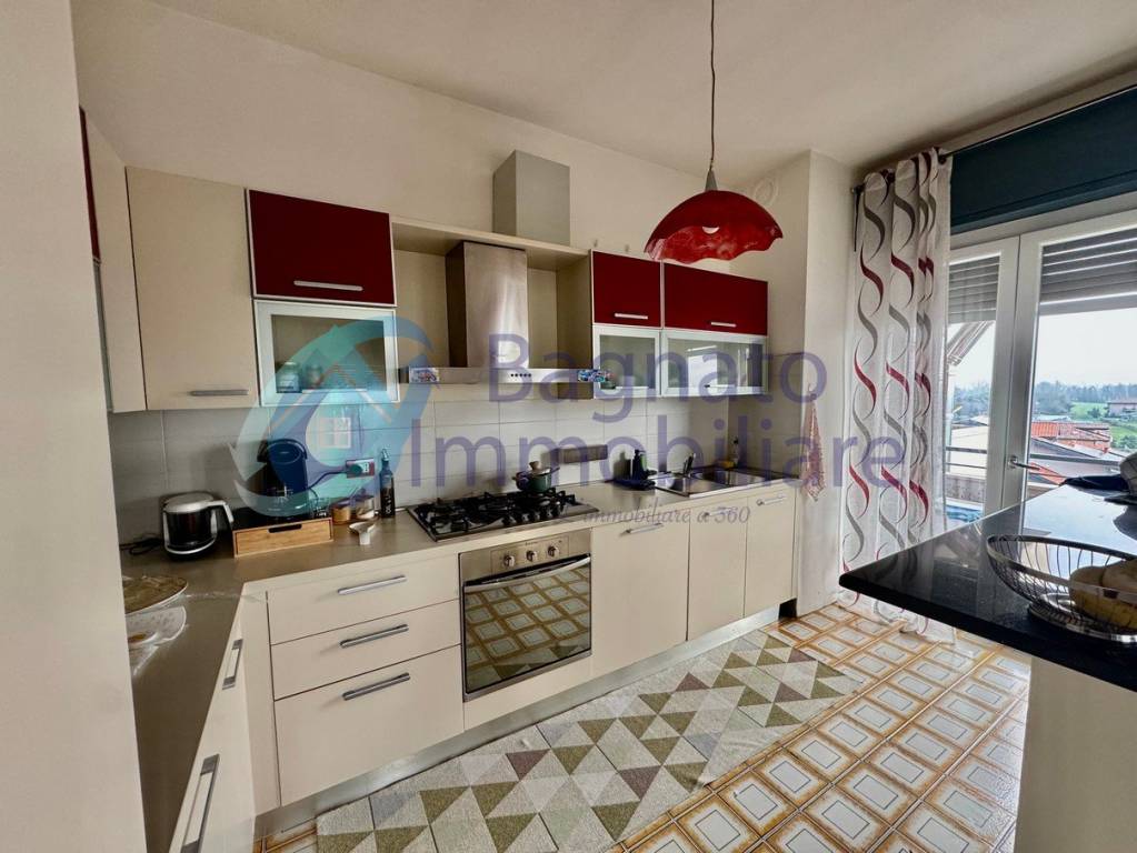 appartamento in vendita a Bellinzago Novarese