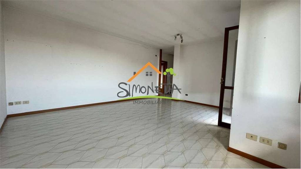 appartamento in vendita a Bellinzago Novarese