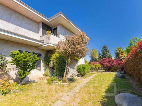 appartamento in vendita a Bellinzago Novarese