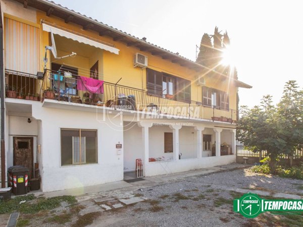 appartamento in vendita a Bellinzago Novarese