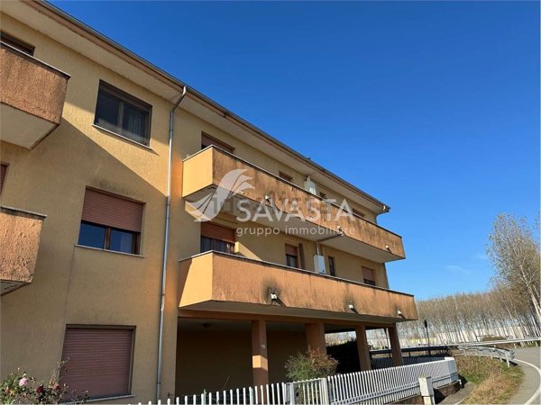 appartamento in vendita a Biandrate