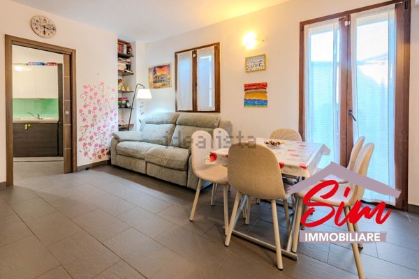 casa semindipendente in vendita a Biandrate