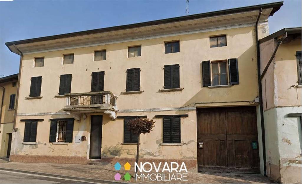 appartamento in vendita a Biandrate