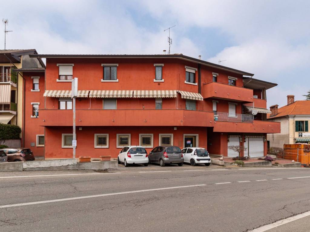negozio in vendita a Boca