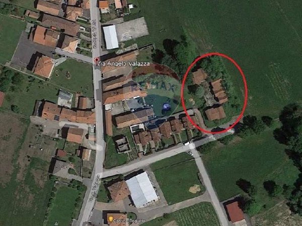 casa indipendente in vendita a Boca in zona Baraggia