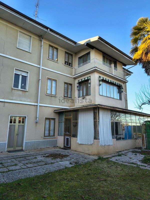 casa indipendente in vendita a Boca