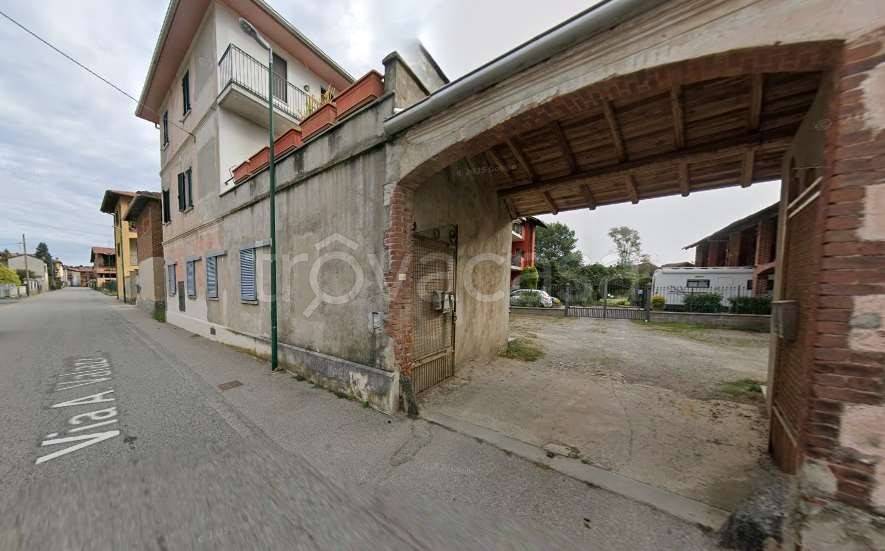appartamento in vendita a Boca in zona Baraggia
