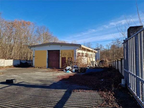 ufficio in vendita a Boca