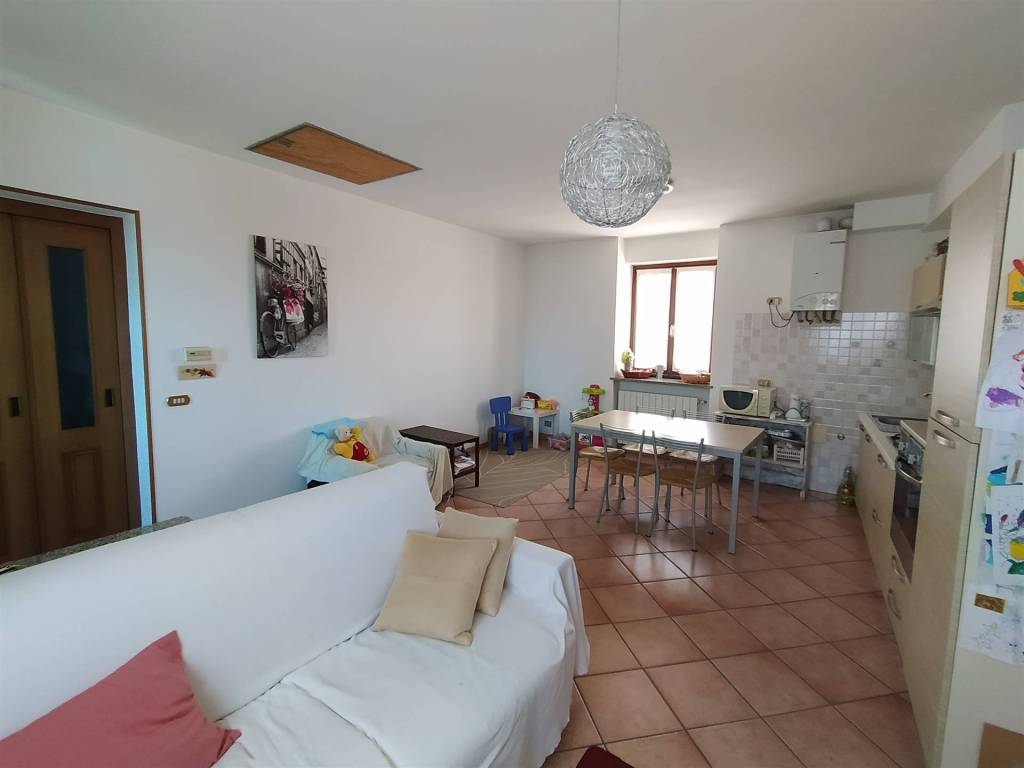 appartamento in vendita a Bogogno