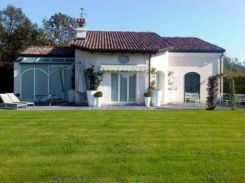 casa indipendente in vendita a Bogogno