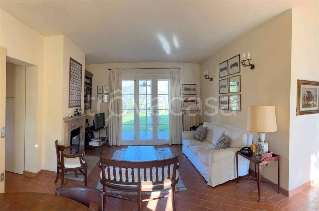 casa indipendente in vendita a Bogogno