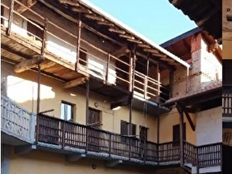 pentavano in vendita a Bogogno