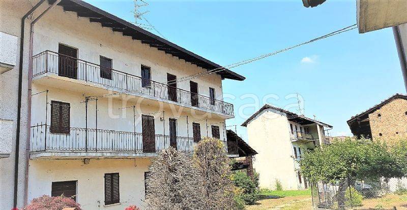 casa indipendente in vendita a Bogogno