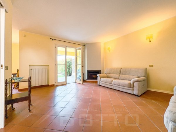 appartamento in vendita a Bogogno