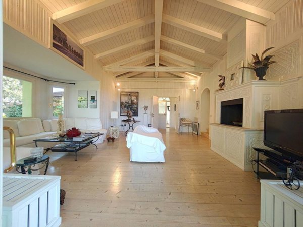 casa indipendente in vendita a Bogogno