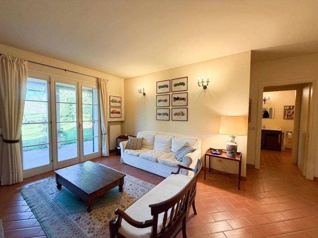 casa indipendente in vendita a Bogogno