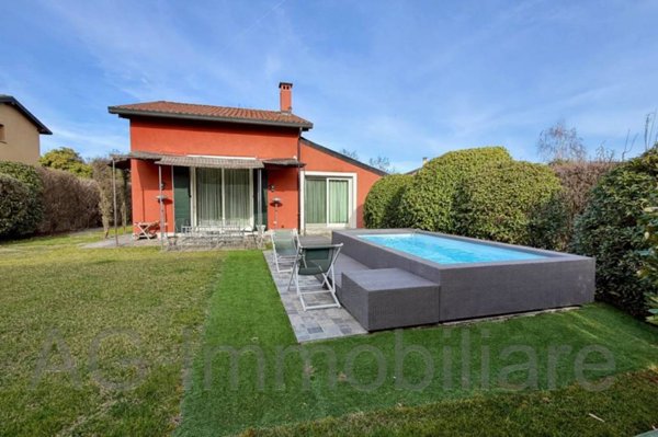casa indipendente in vendita a Bogogno