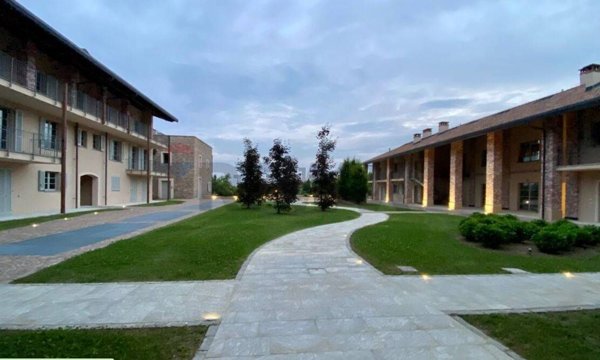 appartamento in vendita a Bogogno in zona Arbora