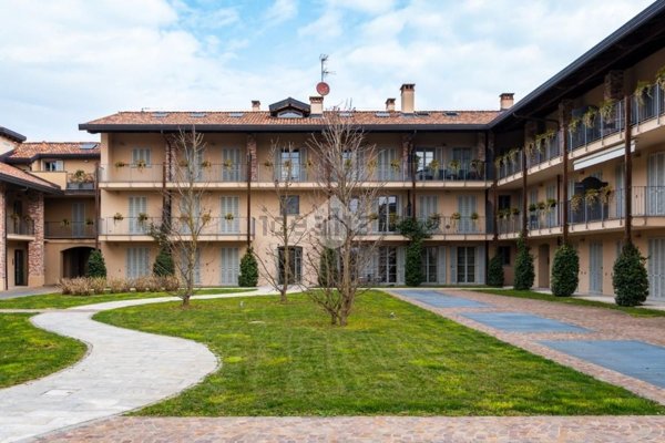 appartamento in vendita a Bogogno in zona Arbora