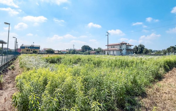 villetta a schiera in vendita a Bolzano Novarese