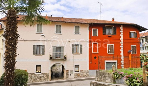 appartamento in vendita a Bolzano Novarese