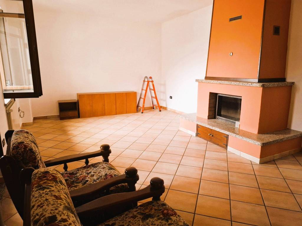 appartamento in vendita a Bolzano Novarese