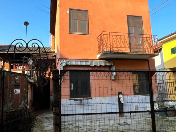 appartamento in vendita a Borgolavezzaro