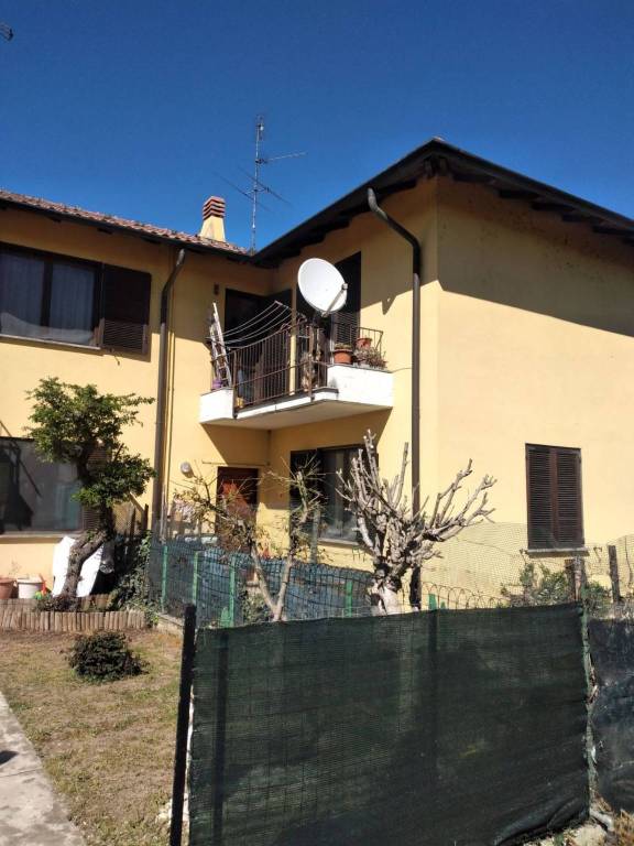 casa indipendente in vendita a Borgolavezzaro
