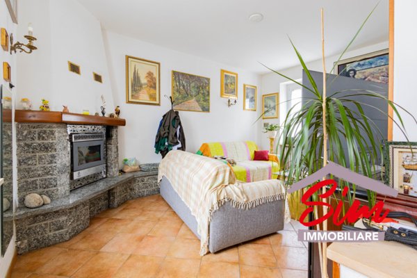 casa indipendente in vendita a Borgolavezzaro