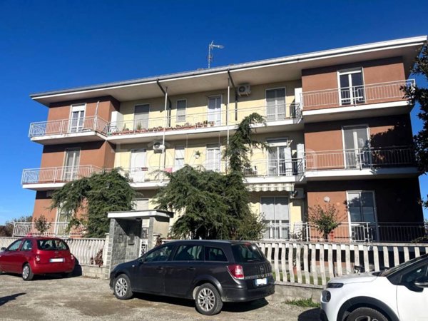 appartamento in vendita a Borgolavezzaro