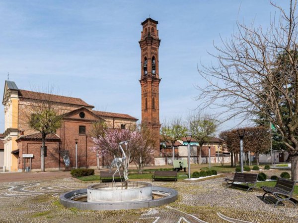 negozio in vendita a Borgolavezzaro