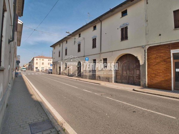 appartamento in vendita a Borgolavezzaro