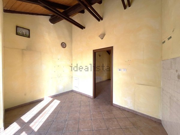 appartamento in vendita a Borgolavezzaro