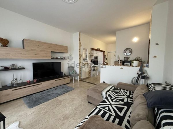 appartamento in vendita a Borgolavezzaro